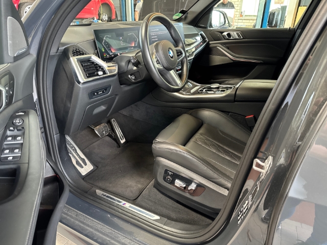 BMW X5 xDrive40d M-Sport HUD AHK-el. Panodach Harman&Kardon