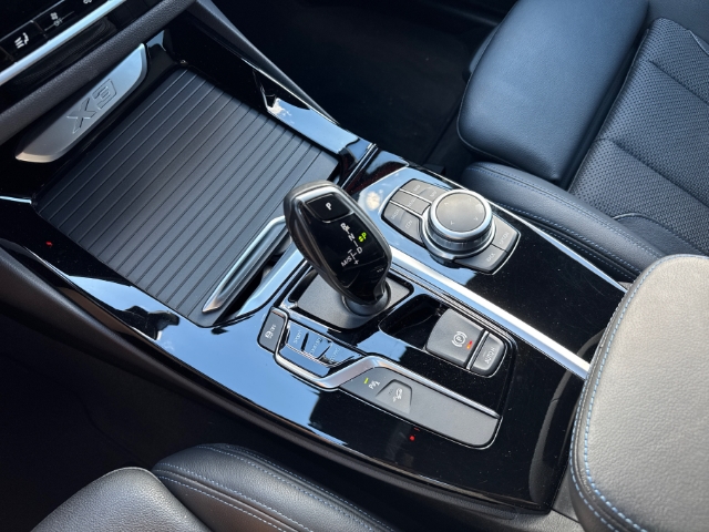 BMW X3 xDrive 20 d M-Sport Navi digitales Cockpit Klimaautom Musikstreaming SHZ