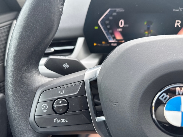 BMW X1 sDrive 18i Park-Assistent Navi Digitales Cockpit Soundsystem LED Kurvenlicht El. Heckklappe
