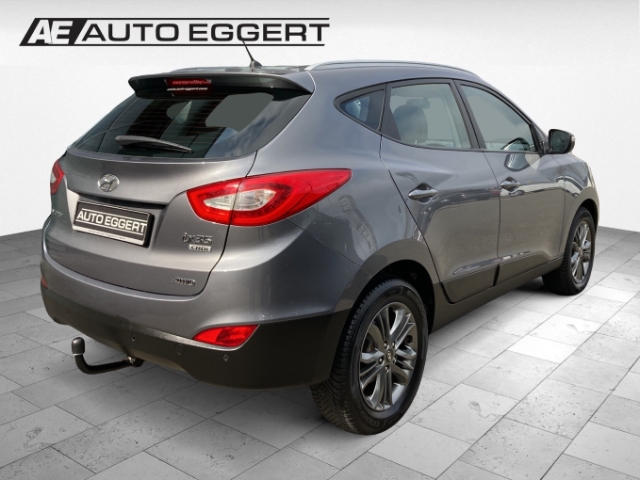 Hyundai ix35 FIFA World Cup Edition AWD 2.0 CRDi DPF Huyndai Klimaautom Sitzheizung hinten