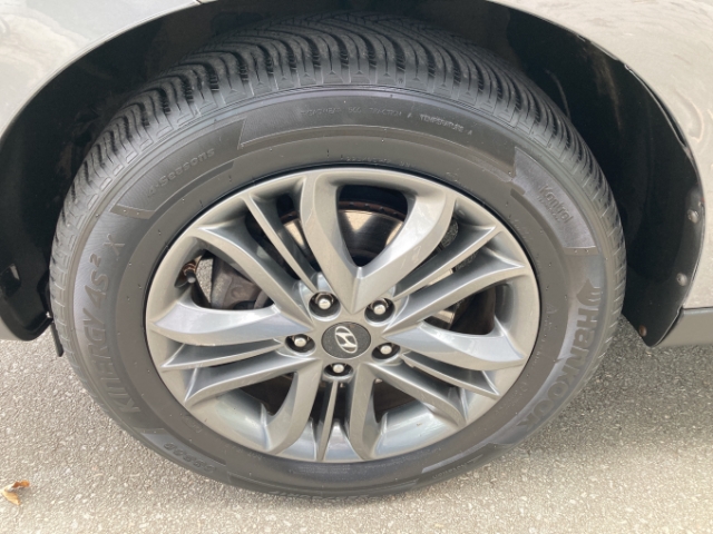 Hyundai ix35 FIFA World Cup Edition AWD 2.0 CRDi DPF Huyndai Klimaautom Sitzheizung hinten