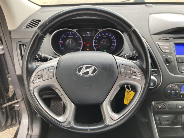 Hyundai ix35 FIFA World Cup Edition AWD 2.0 CRDi DPF Huyndai Klimaautom Sitzheizung hinten