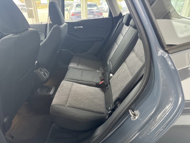 BMW 218 Active Tourer i Park-Assistent Navi Digitales Cockpit Soundsystem LED Kurvenlicht El. Heckklappe