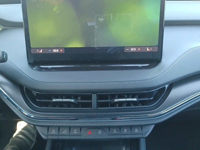 Skoda Enyaq 85 x 85x Sportline 82 kWh Bat terie Elektromoto HUD AD AHK-klappbar Navi digitales Cockpit