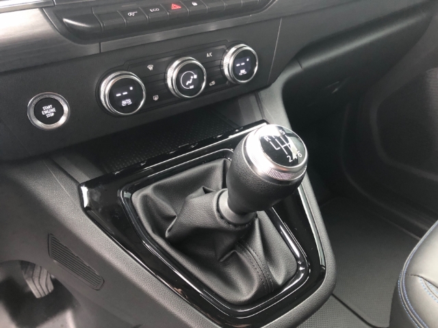 Nissan Townstar Kombi L1 N-Connecta DIG-T 130 EU6d Navi Apple CarPlay Android Auto Klimaautom