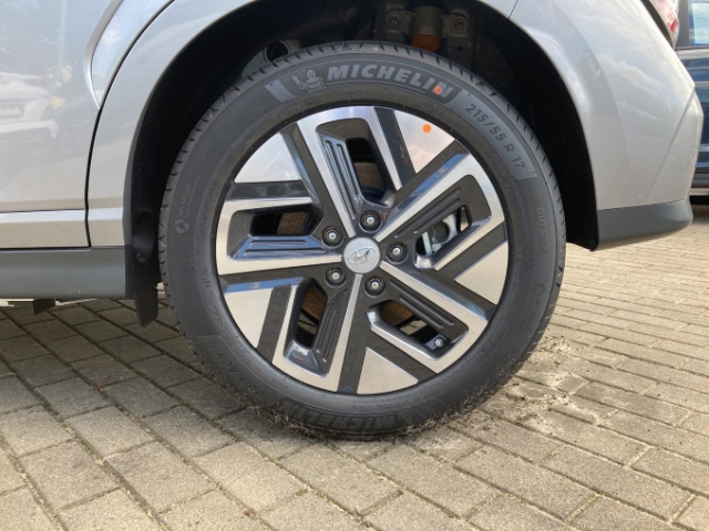 Hyundai KONA ADVANTAGE-Paket 2WD Elektro MY23 (100kW)