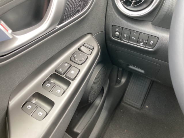 Hyundai KONA ADVANTAGE-Paket 2WD Elektro MY23 (100kW)