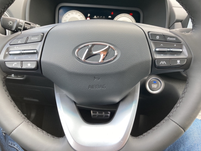 Hyundai KONA ADVANTAGE-Paket 2WD Elektro MY23 (100kW)