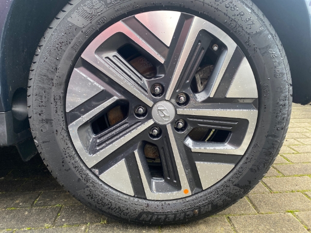 Hyundai KONA SELECT-Paket, Effizienz-Paket 2WD Elektro MY23 (100kW)