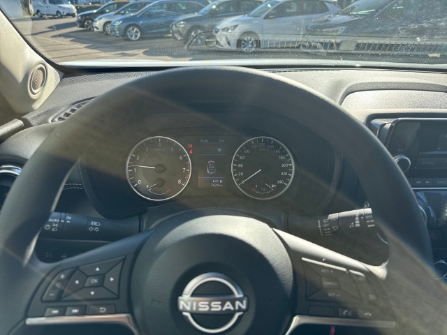 Nissan Juke N-Style LED DAB Keyless Entry Keyless Spurhalteass. Fernlichtass. Notbremsass.