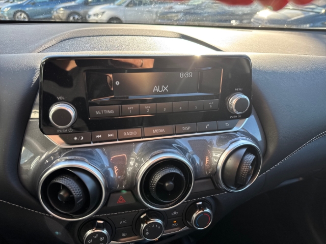 Nissan Juke N-Style LED DAB Keyless Entry Keyless Spurhalteass. Fernlichtass. Notbremsass.