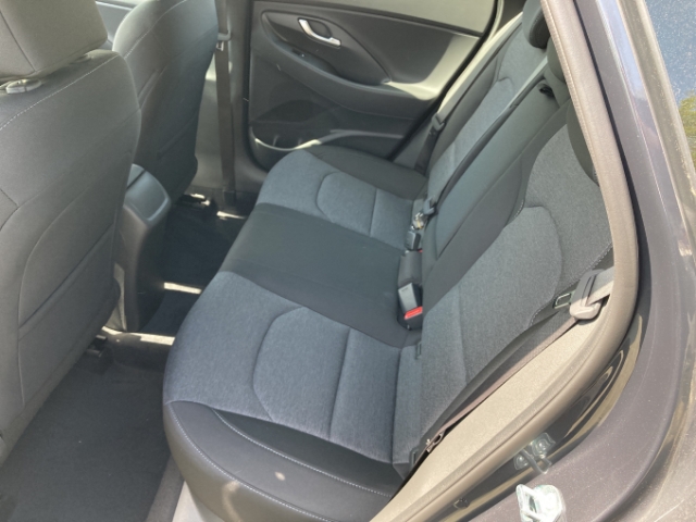 Hyundai i30 FL 5-Türer (MJ23) 1.0 Benzin Turbo 7-DCT (48