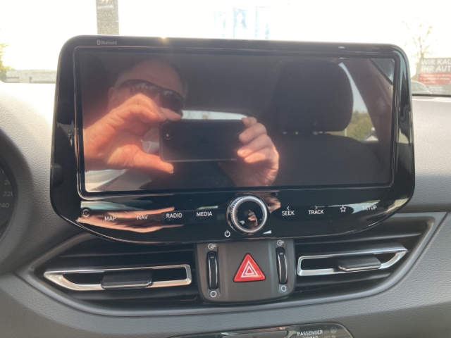 Hyundai i30 FL 5-Türer (MJ23) 1.0 Benzin Turbo 7-DCT (48
