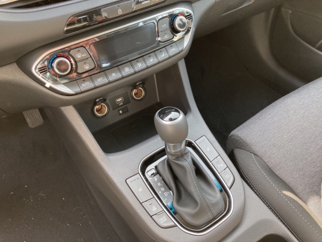 Hyundai i30 FL 5-Türer (MJ23) 1.0 Benzin Turbo 7-DCT (48