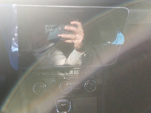 Skoda Superb Combi Style 2,0 TDI 110 kW 7-Gang DSG StandHZG AHK Navi digitales Cockpit Memory Sitze