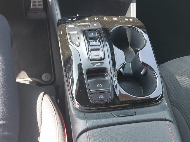 Hyundai TUCSON Tucson Line Plug-In Hybrid T-GDI -EU6d Plug-in-Hybrid 1.6 T-GDi 265PS 6-AT 4WD N