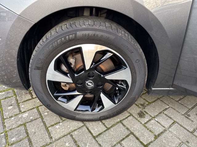 Opel Corsa F Corsa-e Elegance Elektromotor 5-Türer Navi Leder digitales Cockpit LED Apple CarPlay