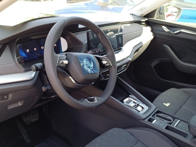 Skoda Octavia Combi Style 2,0 TDI 7-Gang-DSG, Anhängerkupplung, Rückfahrkamera, Navigationssystem