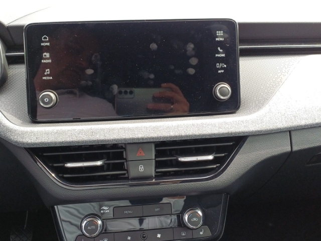 Skoda Scala Drive 1,0 TSI 85 kW 6-Ga ng mech. Sportpaket AHK-klappbar digitales Cockpit