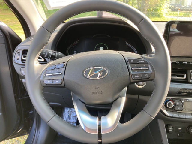 Hyundai i30cw Trend FL Kombi (MJ23) 1.5 Benzin, Turbo 7-DCT