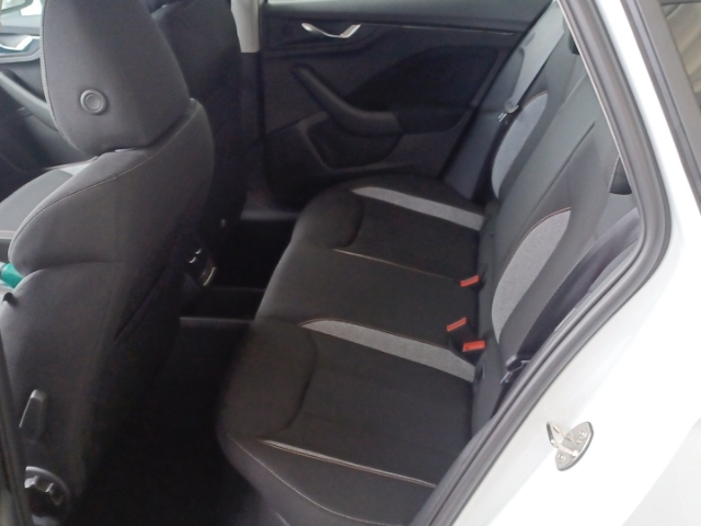 Skoda Kamiq Selection 1.5 EU6e Drive 1,5 TSI 110 kW 7-G ang automat.