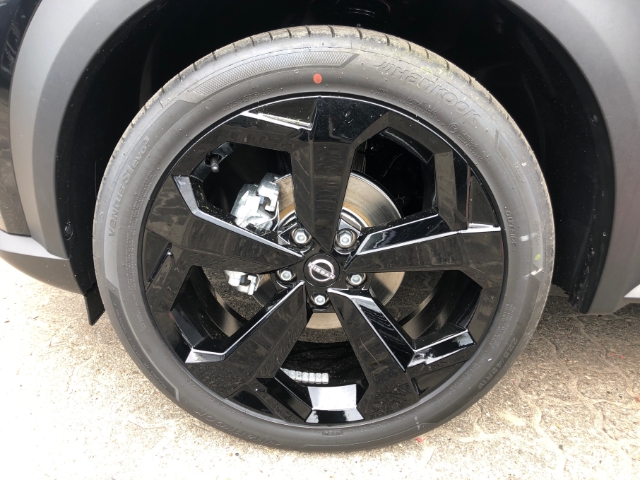 Nissan Juke Tekna Bose 1.0 DIG-T 114 PS 6MT Voll LED Scheinwerfer 360 Kamera Apple CarPlay