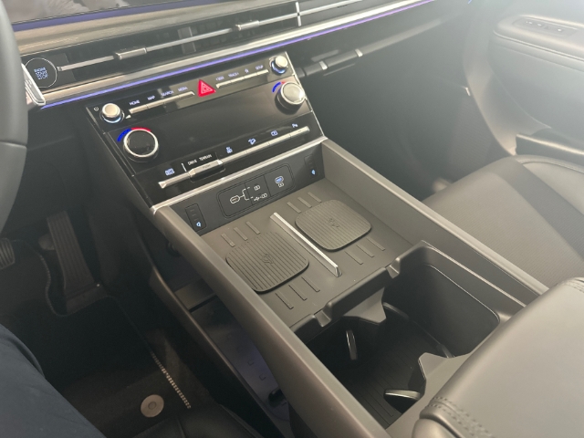 Hyundai SANTA FE Plug-In Hybrid 186 kW 4WD Signature -EU6e (5-Sitzer) PHEV (MY25) 1.6 T-GDI (253 P