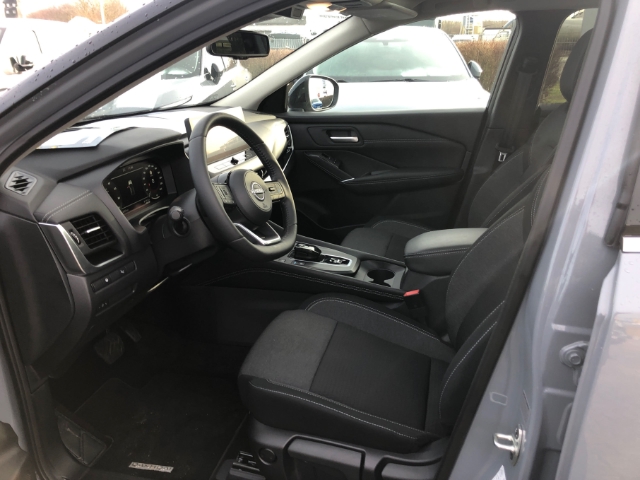 Nissan Qashqai EU6d MY24 1.3 DIG-T MHEV N-Connecta Winter Xt Navi 360 Kamera LED Apple CarPlay