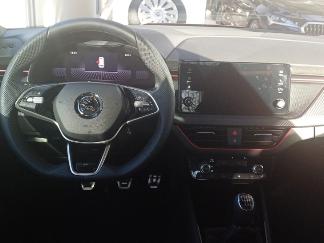 Skoda Kamiq 1.0 EU6e Monte Carlo 1,0 TSI Panorama digitales Cockpit LED Blendfreies Fernl.