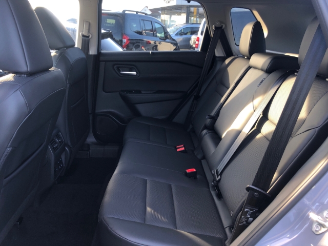Nissan X-Trail e-Power 4x4 e-4orce N-Trek 1.5 VC-T EU6d HUD  Navi Memory Sitze Soundsystem
