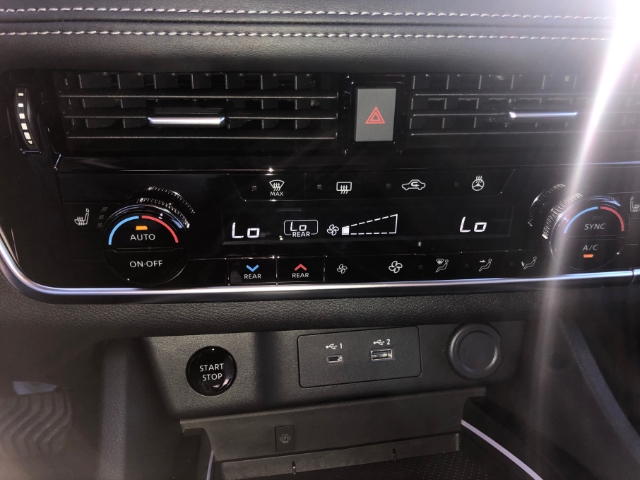 Nissan X-Trail e-Power 4x4 e-4orce N-Trek 1.5 VC-T EU6d HUD  Navi Memory Sitze Soundsystem