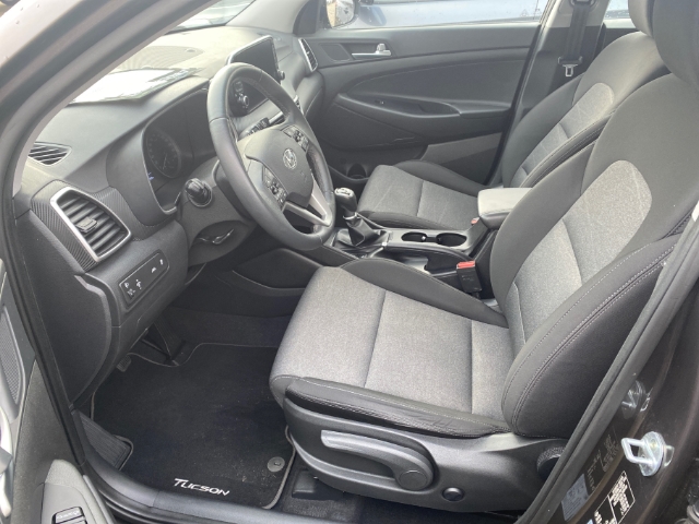Hyundai TUCSON Advantage FL MJ20 1.6 GDi M T 2WD Sonderedition ADV