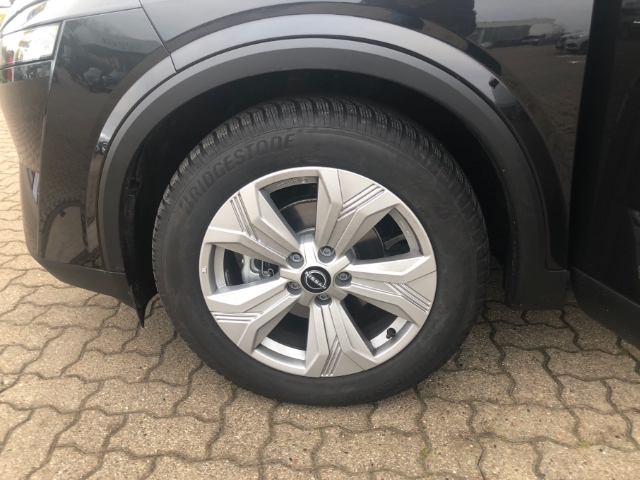 Nissan Qashqai N-Connecta 1.3 DIG-T MHEV Xtronic 4x2 N-Connec HUD Navi 360 Kamera