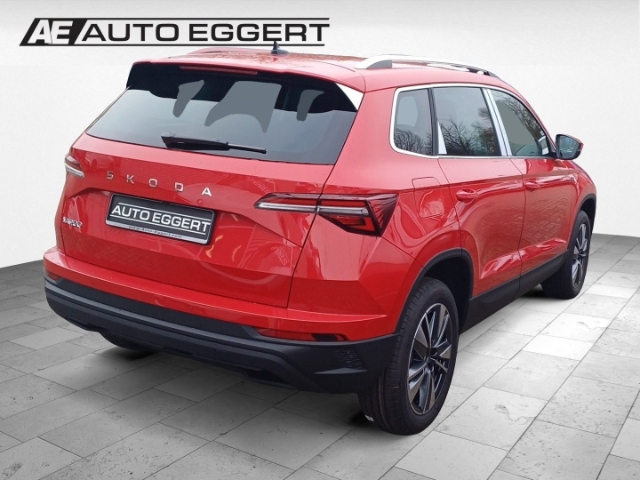 Skoda Karoq Drive 1,5 TSI 110 kW 7-Gang-DSG AHK Navi digitales Cockpit LED Sperrdiff.