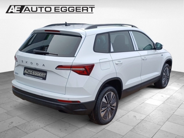 Skoda Karoq Drive 1,5 TSI 110 kW 7-G ang-DSG AHK digitales Cockpit