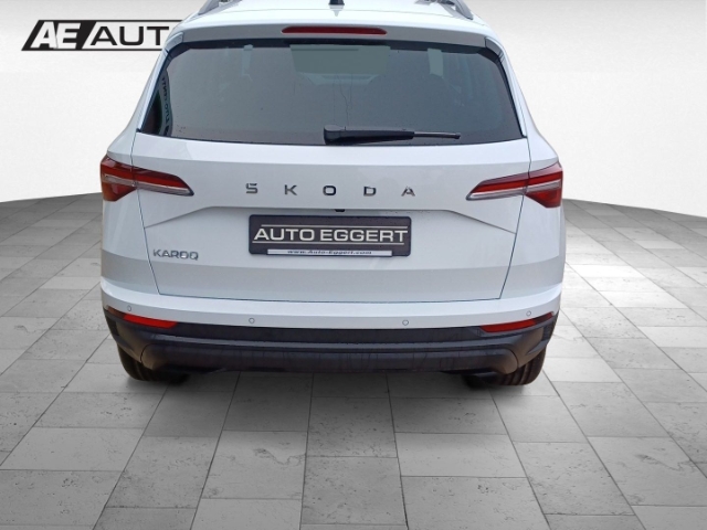 Skoda Karoq Drive 1,5 TSI 110 kW 7-G ang-DSG AHK digitales Cockpit