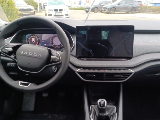 Skoda Octavia Combi Selection 1,5 TS I 110 kW 6-Gang-S AHK-klappbar