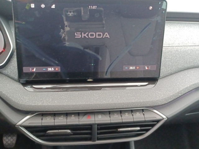 Skoda Octavia Combi Selection 1,5 TS I 110 kW 6-Gang-S AHK-klappbar