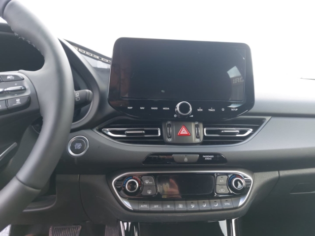 Hyundai i30 Advantage Mild-Hybrid  Kombi  1.5 48V 7-DCT