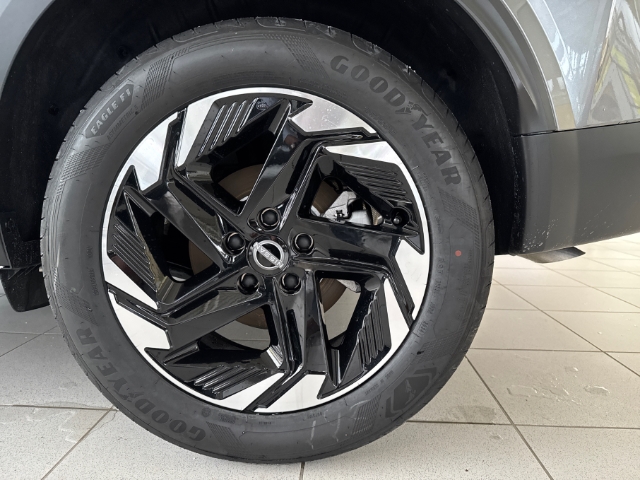 Nissan Qashqai N-Connecta 1.5 VC-T e-Power Navi 360 Kamera LED Apple CarPlay Android Auto Mehrzonenklima