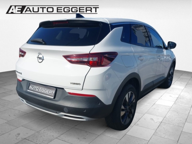 Opel Grandland INNOVATION 1.2 AUTOMATIK Navi LED 360 Kamera El. Heckklappe Apple CarPlay