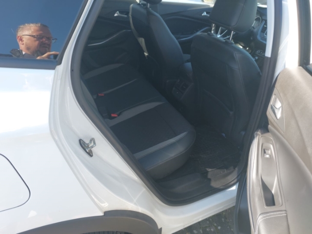 Opel Grandland INNOVATION 1.2 AUTOMATIK Navi LED 360 Kamera El. Heckklappe Apple CarPlay