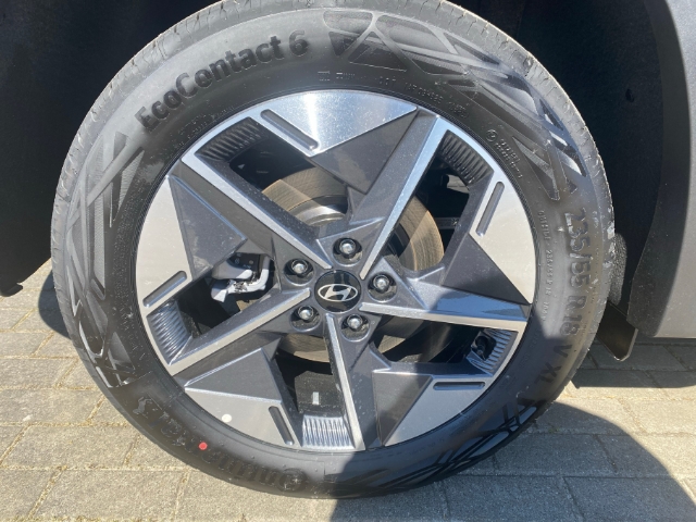 Hyundai TUCSON Trend Mild-Hybrid Mild Hybrid EU6e DPF FL (MY25) 1.6 CRDi (136 PS) 48V 7-DCT 2WD