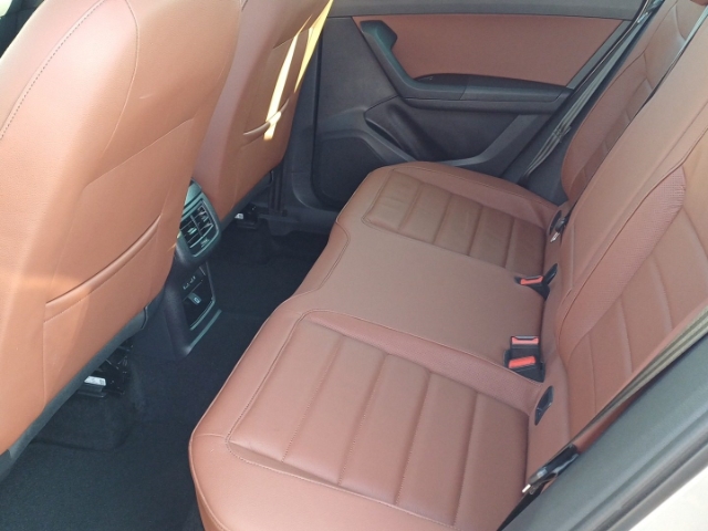 Seat Ateca Xcellence AHK-klappbar Navi Leder Soundsystem LED ACC El. Heckklappe Apple CarPlay