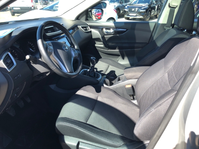 Nissan Qashqai N-Connecta 1.2 DIG-T Navi 360 Kamera Mehrzonenklima DAB Ambientebeleuchtung