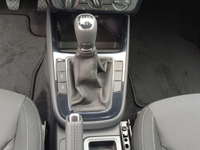 Skoda Fabia 1,0 MPI 130 Jahre Edition LED Sperrdiff. Apple CarPlay Android Auto