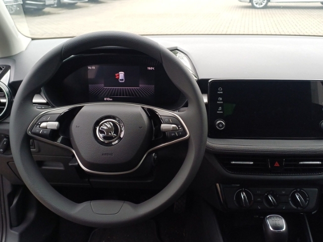 Skoda Fabia 1,0 MPI Selection LED Sperrdiff. Apple CarPlay Android Auto Musikstreaming