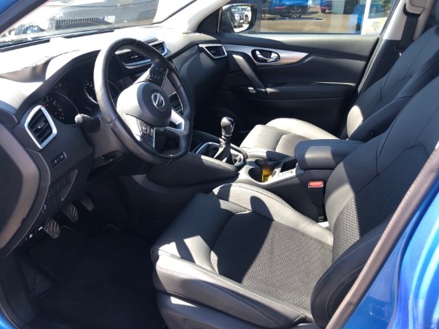 Nissan Qashqai Tekna+ 1.3 DIG-T EU6d-T Panorama Navi Memory Sitze Soundsystem Bose 360 Kamera