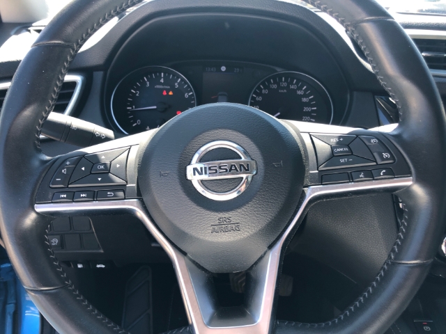 Nissan Qashqai Tekna+ 1.3 DIG-T EU6d-T Panorama Navi Memory Sitze Soundsystem Bose 360 Kamera
