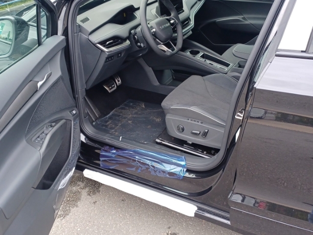 Skoda Enyaq Coupe 85 Sportline 82 kW h Batterie Elektr